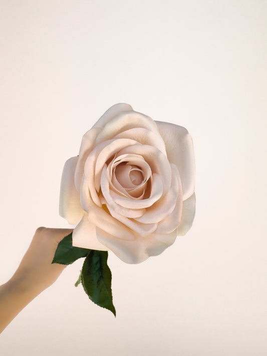 Sahara Rose -Artificial Real Touch